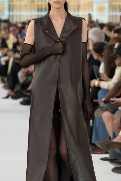 Look 176